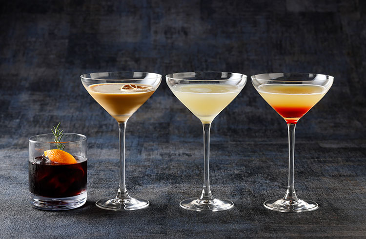 秋を彩るカクテル