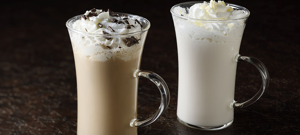 親しい方と、おひとりで、温かなドリンクタイムを