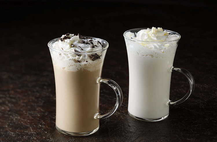 親しい方と、おひとりで、温かなドリンクタイムを